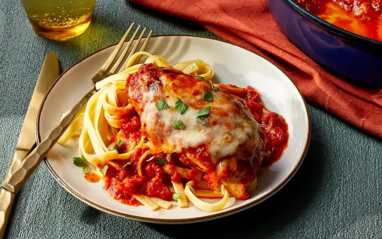 Fırında tavuk marinara
