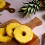 Ananas kaç kalori? Ananasın besin değeri ve faydaları