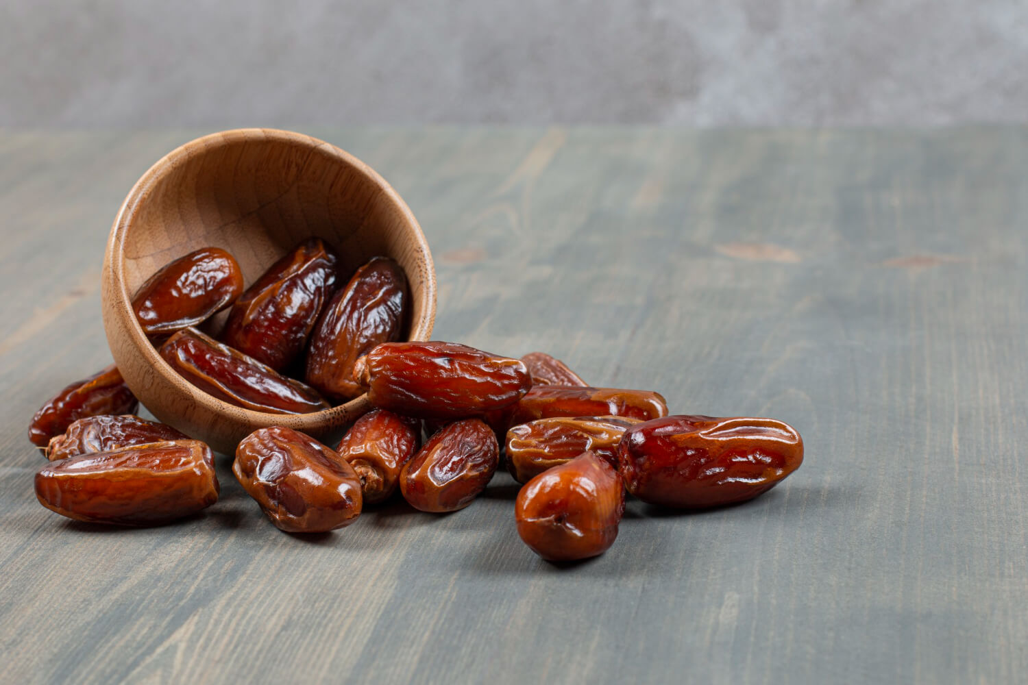 Hurma kaç kalori? Detaylı tablo ve besin değerleri