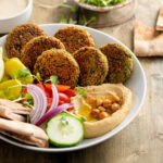 Mercimek falafel: nefis ve sağlıklı vegan atıştırmalık