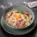 Spagetti carbonara tarifi – kremasız gerçek i̇talyan lezzeti