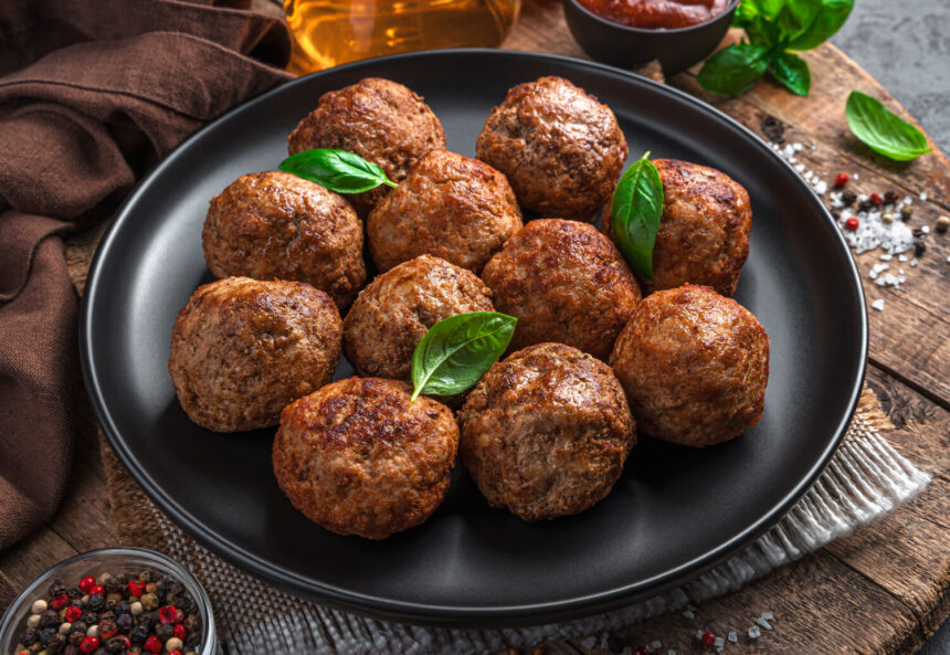 Airfryer’da köfte tarifi: yağsız, pratik ve lezzetli