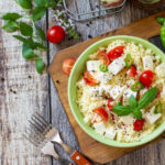 Peynirli bulgur salatası: hafif ve besleyici lezzet