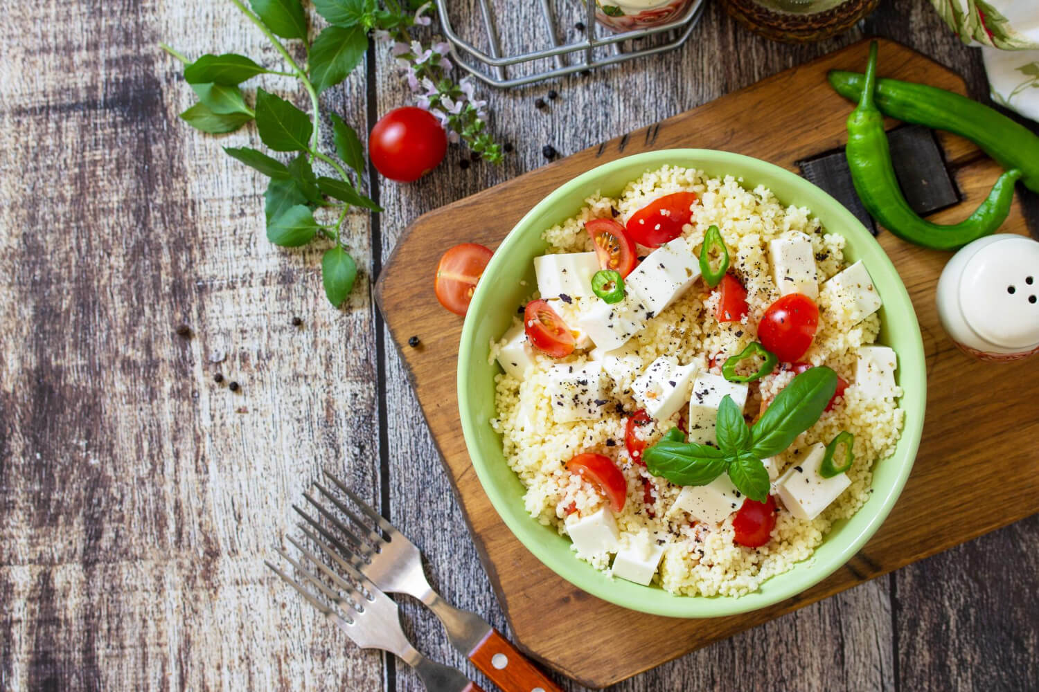 Peynirli bulgur salatası: hafif ve besleyici lezzet