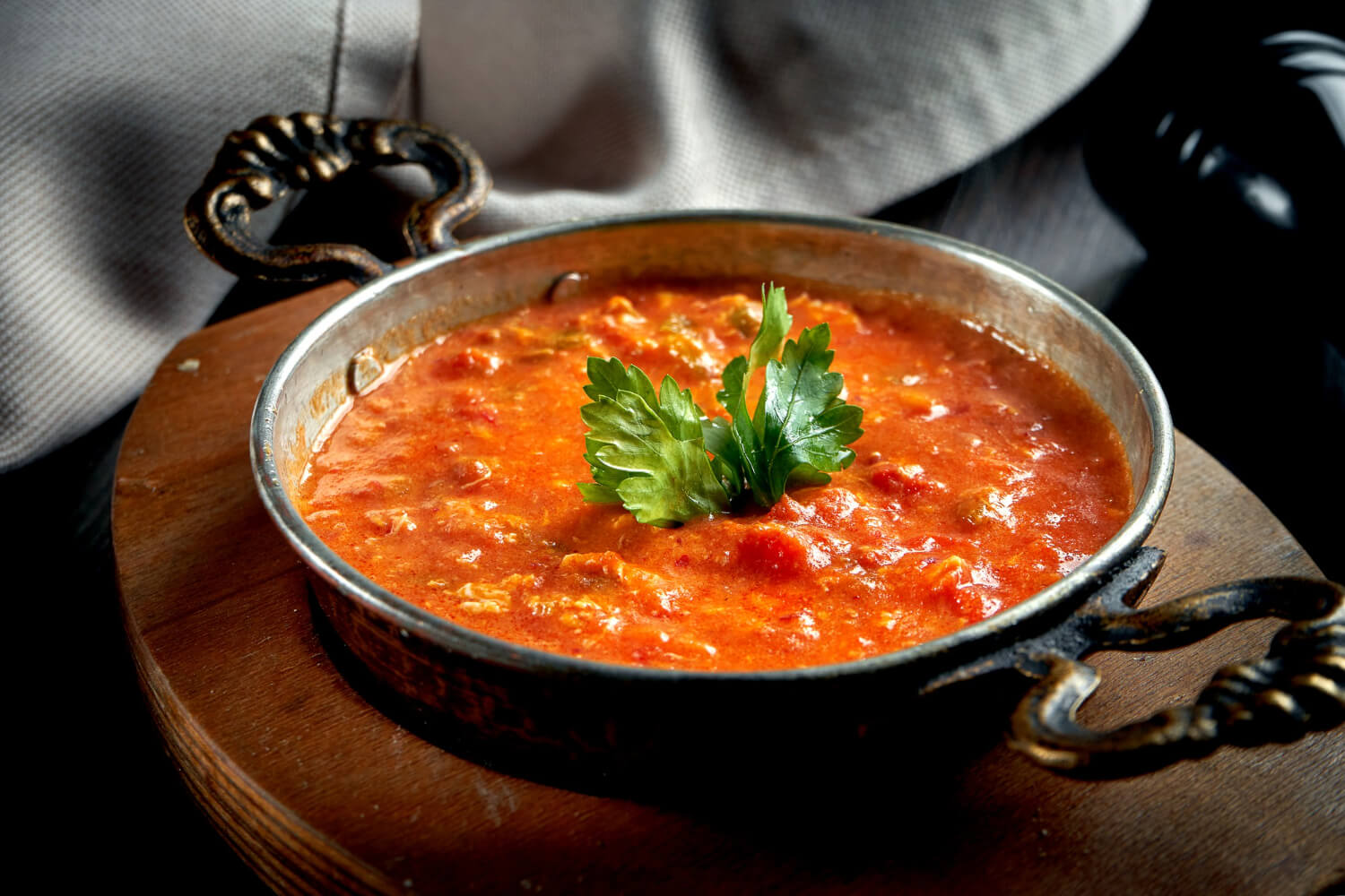 Pratik ve lezzetli menemen tarifi