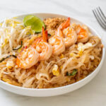 Orijinal tayland usulü pad thai tarifi – tatlı, ekşi ve acının denge noktası