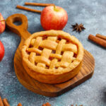Evde apple pie tarifi – tarçınlı elmalı amerikan turtası