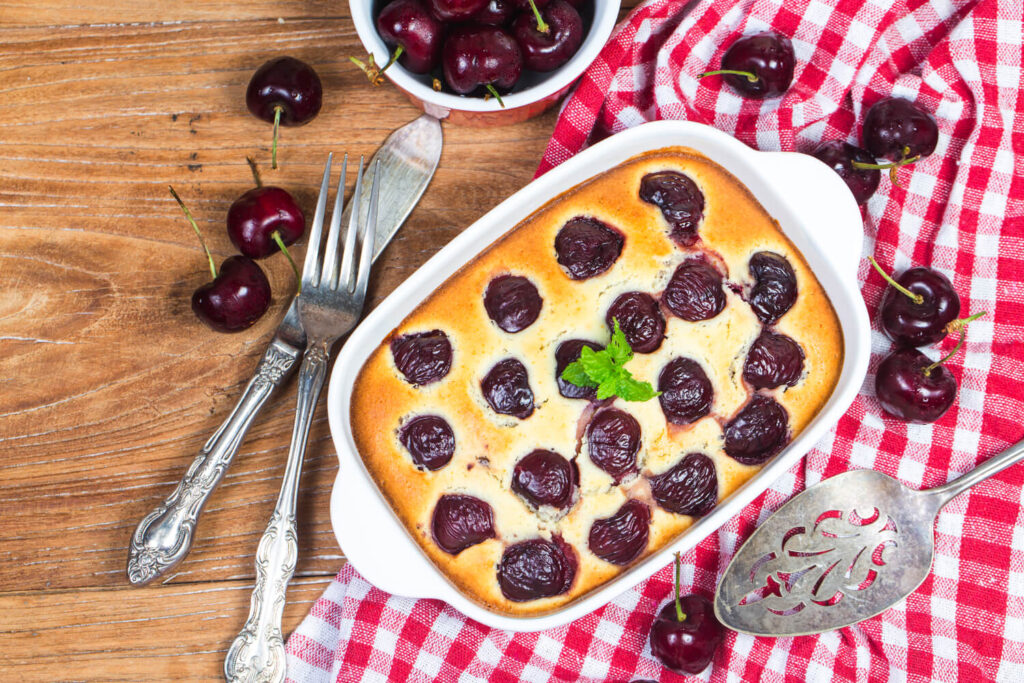 Fransız usulü vişneli klafuti (clafoutis) tarifi – tatlı ile keki buluşturan nefis lezzet 14 Fransız usulü vişneli klafuti (clafoutis) tarifi – tatlı ile keki buluşturan nefis lezzet