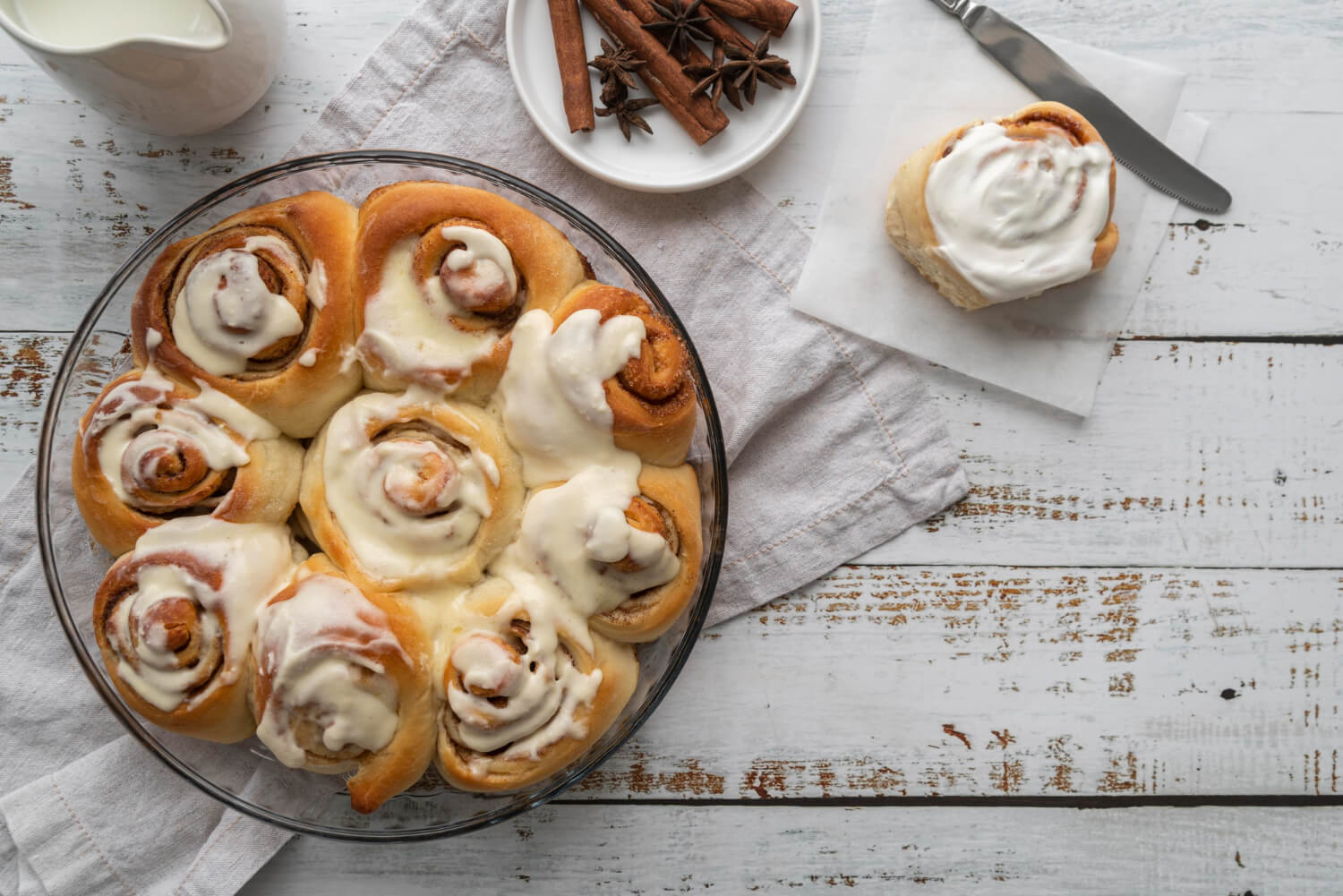 Klasik tarçınlı rulo (cinnamon rolls) tarifi: muhteşem lezzet