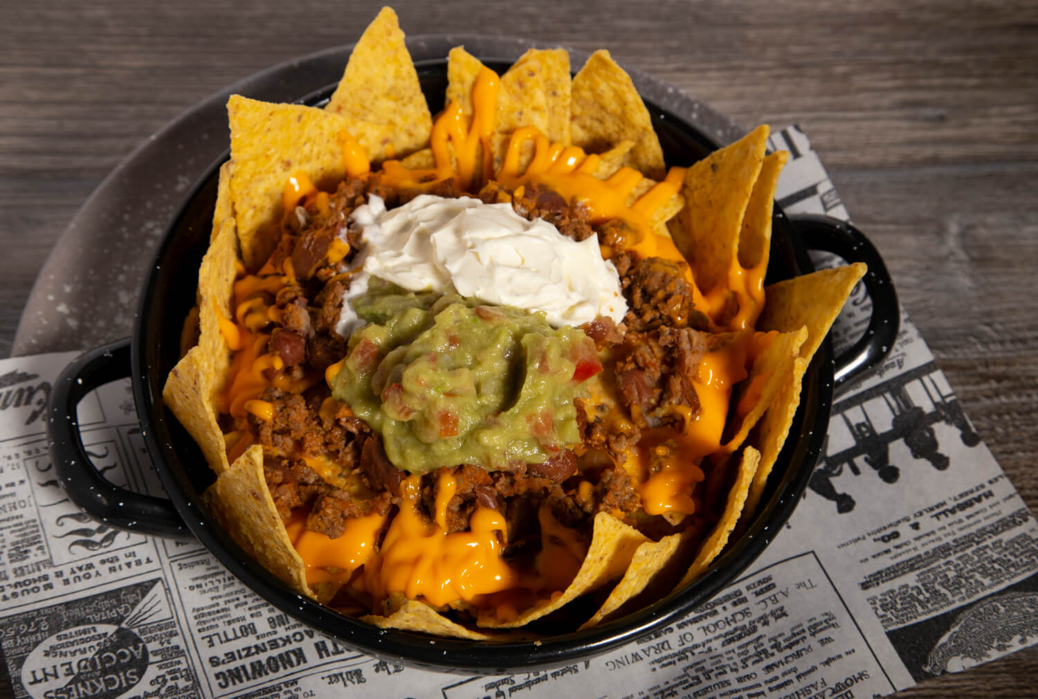 Meksika esintili etli nachos tarifi: renkli ve lezzetli atıştırmalık!