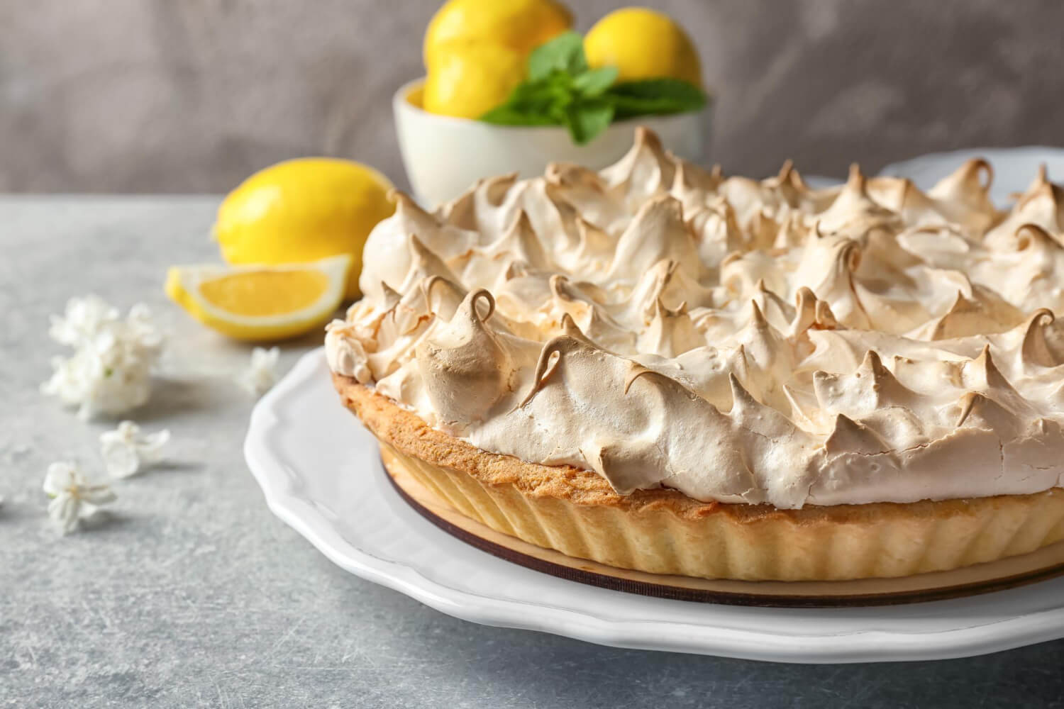 Merengli tart tarifi: hem hafif hem lezzetli bir tatlı