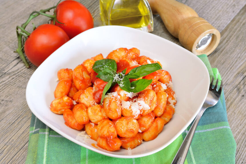 Ev yapımı patatesli gnocchi (niyokki) tarifi – i̇talyan mutfağının efsane lezzeti