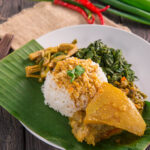 Nasi uduk tarifi – endonezya’nın aromatik hindistan cevizli pilavı