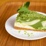 Matcha çaylı kek tarifi – yeşil çayın ferah aromasıyla yumuşacık kek