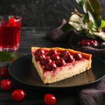 Vişne jöleli kek tart tarifi – hem şık hem ferah bir tatlı klasiği