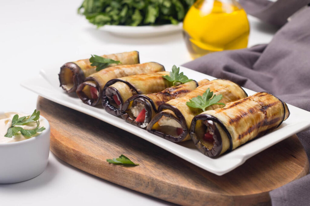 Rulo patlıcan kebabı tarifi – fırında sunumu şık, lezzeti tam kıymalı tarif 14 Rulo patlıcan kebabı tarifi – fırında sunumu şık, lezzeti tam kıymalı tarif