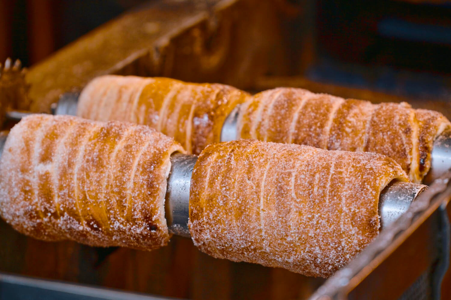 Ev yapımı chimney cake (kürtőskalács) tarifi – dışı karamelli, i̇çi yumuşacık macar tatlısı
