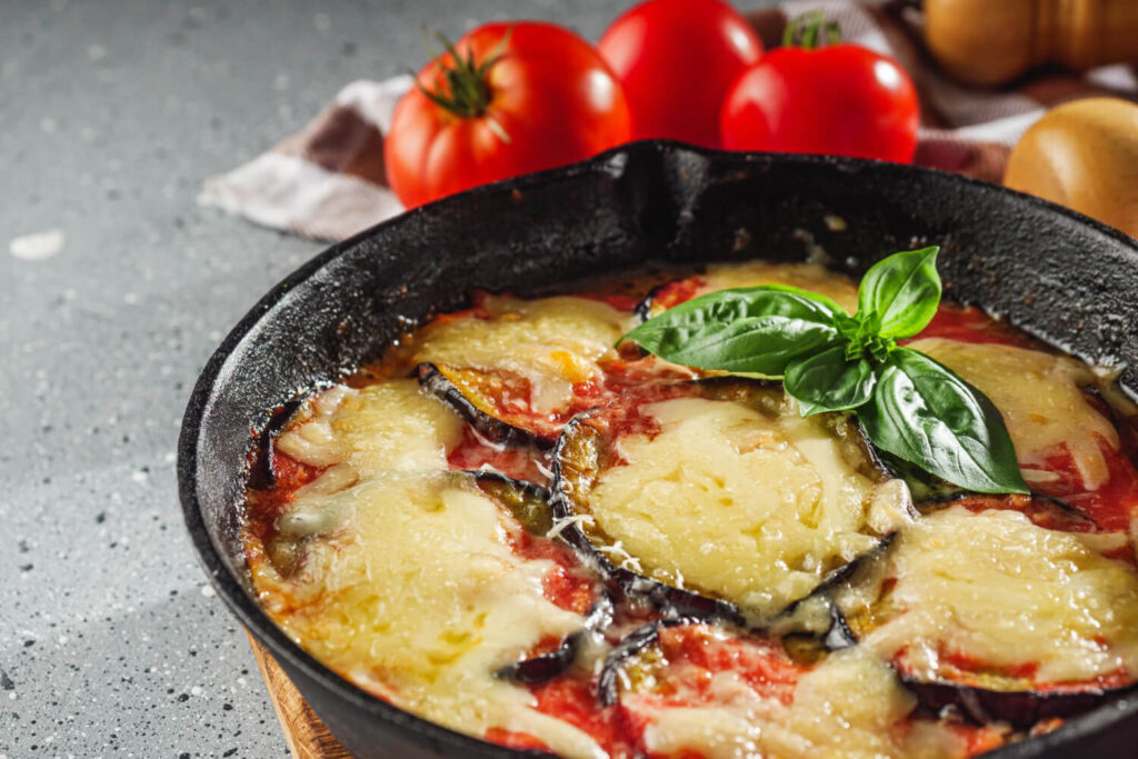 Parmigiana di melanzane tarifi: i̇talyan usulü fırınlanmış patlıcan ve peynir şöleni 14 Parmigiana di melanzane tarifi: i̇talyan usulü fırınlanmış patlıcan ve peynir şöleni